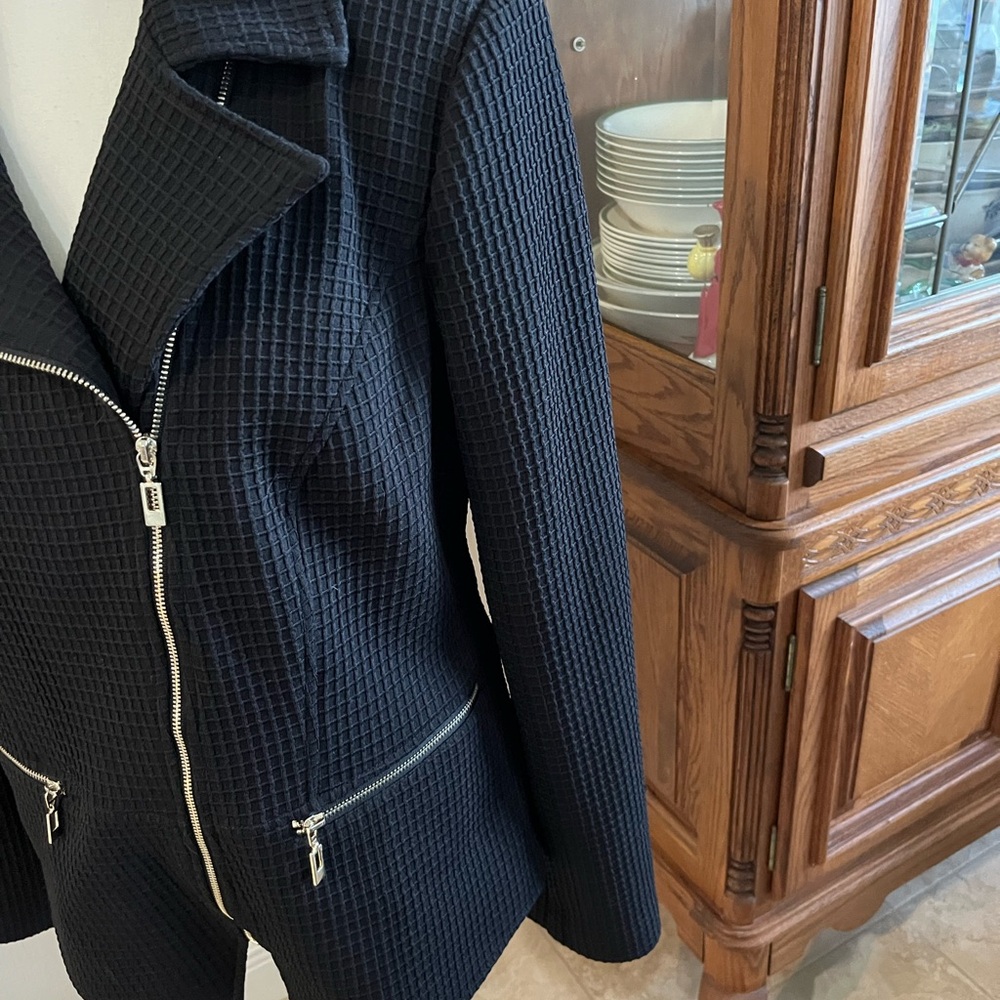 Beautiful NEW Chicos jacket - Picture 4 of 8